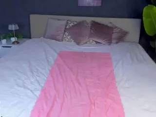 Elina's Live Sex Cam Show