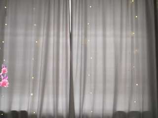 tiny  teen 18  tease...