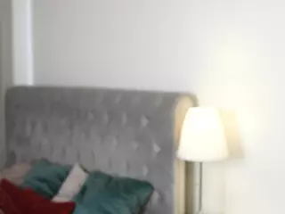 GarynBluett's Live Sex Cam Show