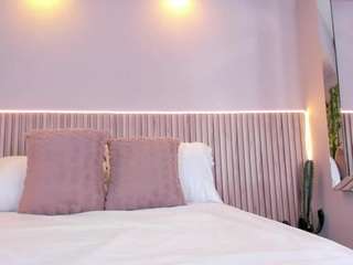 georginareyes webcam