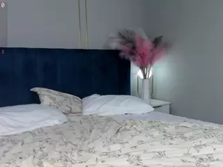 GwenBrittle's Live Sex Cam Show
