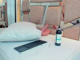  melany-luke chat room