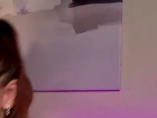 MoireHarbold's Live Sex Cam Show