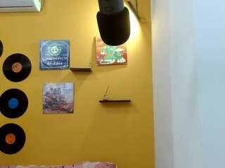 orianasexy67 Live Webcam on CamSoda