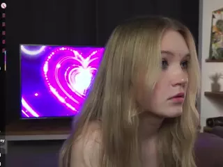 QuennaEngelby's Live Sex Cam Show