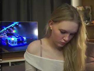 QuennaEngelby's Live Sex Cam Show