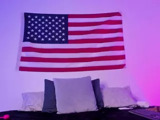 Dani Your F8ck1ng Queen's Live Sex Cam Show