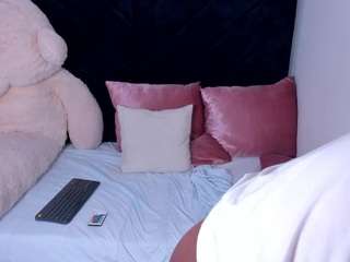 abbyy-rouxx webcam