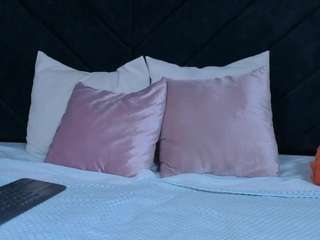 abbyy-rouxx webcam model