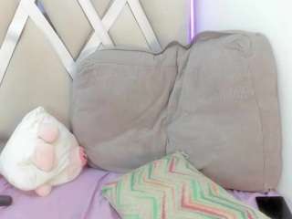 anymorningstar, female webcam model,  years old, on live webcam