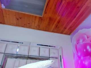 mia-peyton live webcam show