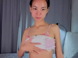 MildredAmond's Live Sex Cam Show