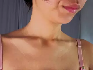MildredAmond's Live Sex Cam Show