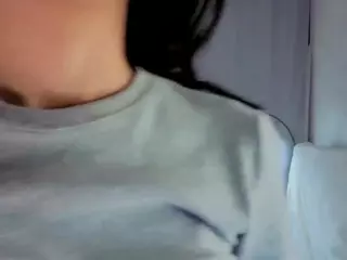 MildredAmond's Live Sex Cam Show