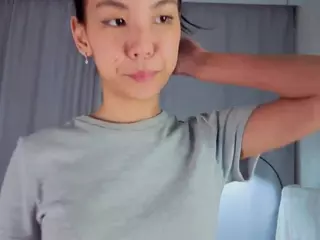 MildredAmond's Live Sex Cam Show
