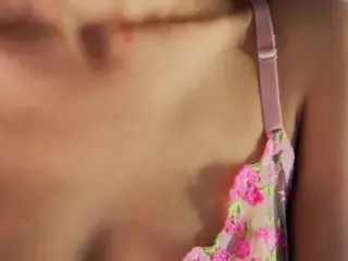 MildredAmond's Live Sex Cam Show