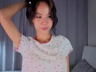 MildredAmond's Live Sex Cam Show