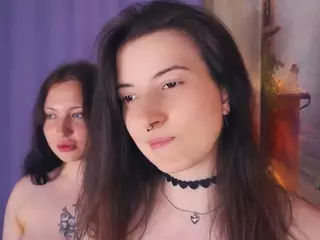 Meriell's Live Sex Cam Show