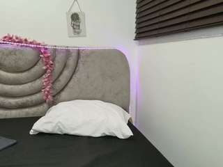 Live Sex Chat with MollyXKta100ml (@mollyxkta100ml)