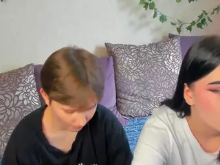 Raven-Radiant's Live Sex Cam Show