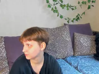 Raven-Radiant's Live Sex Cam Show