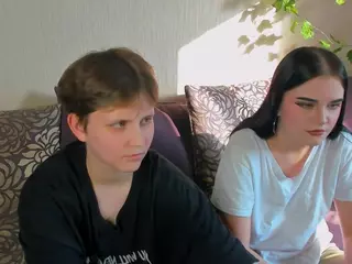 Raven-Radiant's Live Sex Cam Show