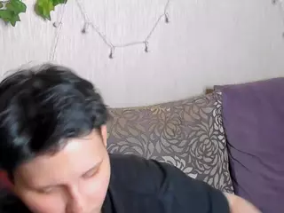 Raven-Radiant's Live Sex Cam Show