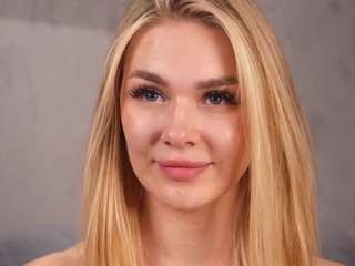 eadlinbeecham webcam model