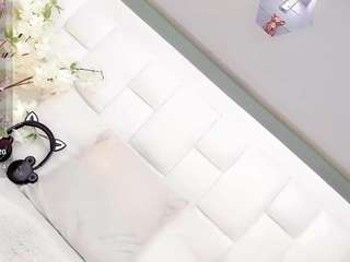 Live cam show with fanny-leah
