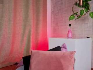  mia-bonneett chat room