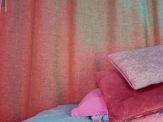 mia-bonneett webcam model