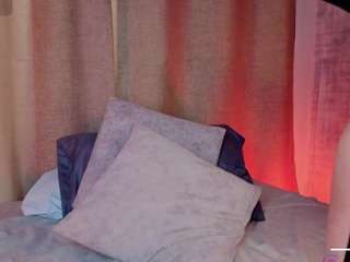 mia-bonneett Live Webcam on CamSoda