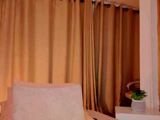 mia-bonneett