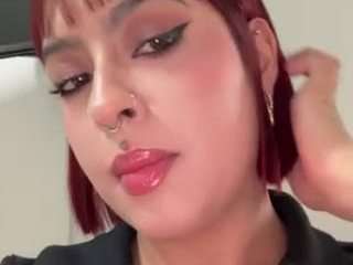 mia-bonneett