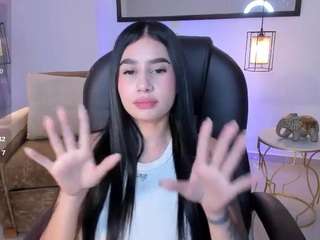 Miranda Crawford live webcam show