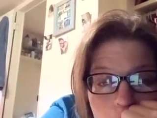 sammiegrl910 Live Webcam on CamSoda