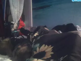 squirtg0dd3ssxxxx's Live Sex Cam Show