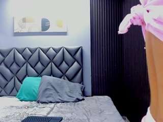 andrew-taylor09 Live Webcam on CamSoda