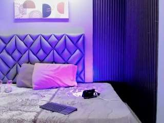 andrew-taylor09 Live Webcam on CamSoda