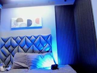 andrew-taylor09 Live Webcam on CamSoda