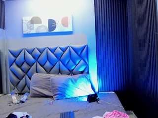 andrew-taylor09 Live Webcam on CamSoda