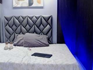 andrew-taylor09 Live Webcam on CamSoda