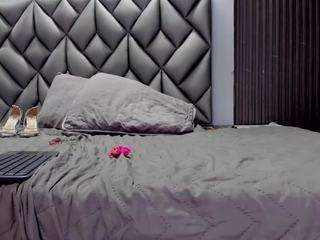 andrew-taylor09 Live Webcam on CamSoda