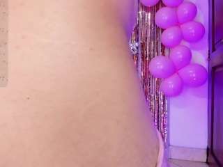 andrew-taylor09 Live Webcam on CamSoda