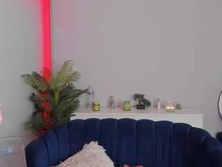 angel-wow Live Webcam on CamSoda