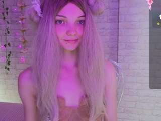 AnimeAlica live cam preview