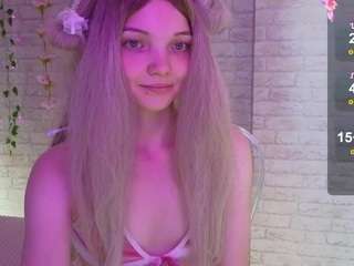 AnimeAlica live cam preview