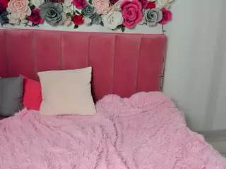 AnimeAlica's Live Sex Cam Show
