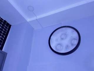 klariz09's CamSoda show and profile