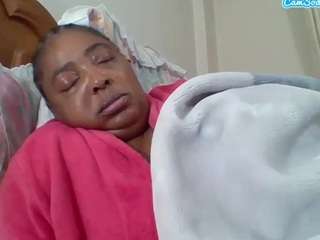 lovelybigpussylips53 from CamSoda is Freechat